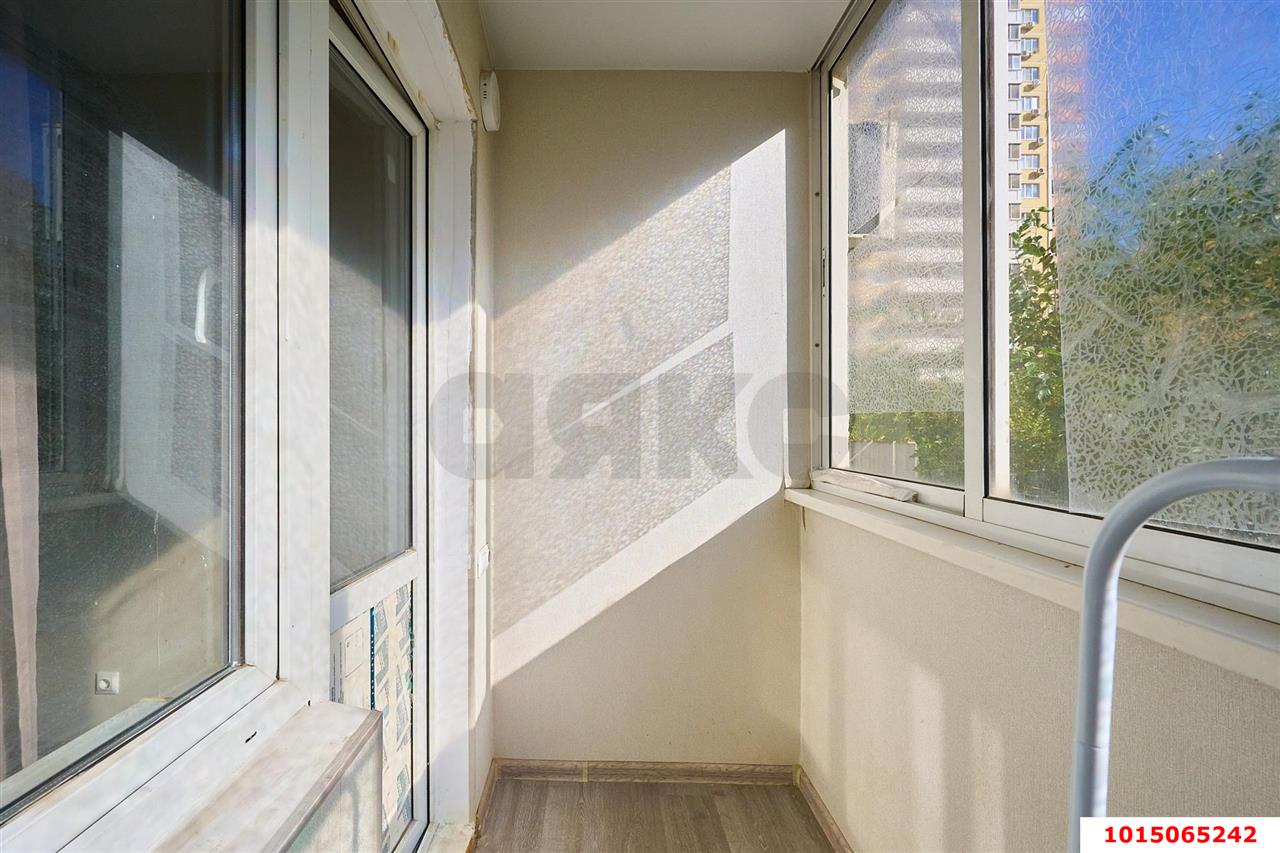 Фото №11: 3-комнатная квартира 90&nbsp;м², 1/16&nbsp;эт. - Краснодар, Прикубанский внутригородской округ, мкр. Репино, пр-д Репина, 20