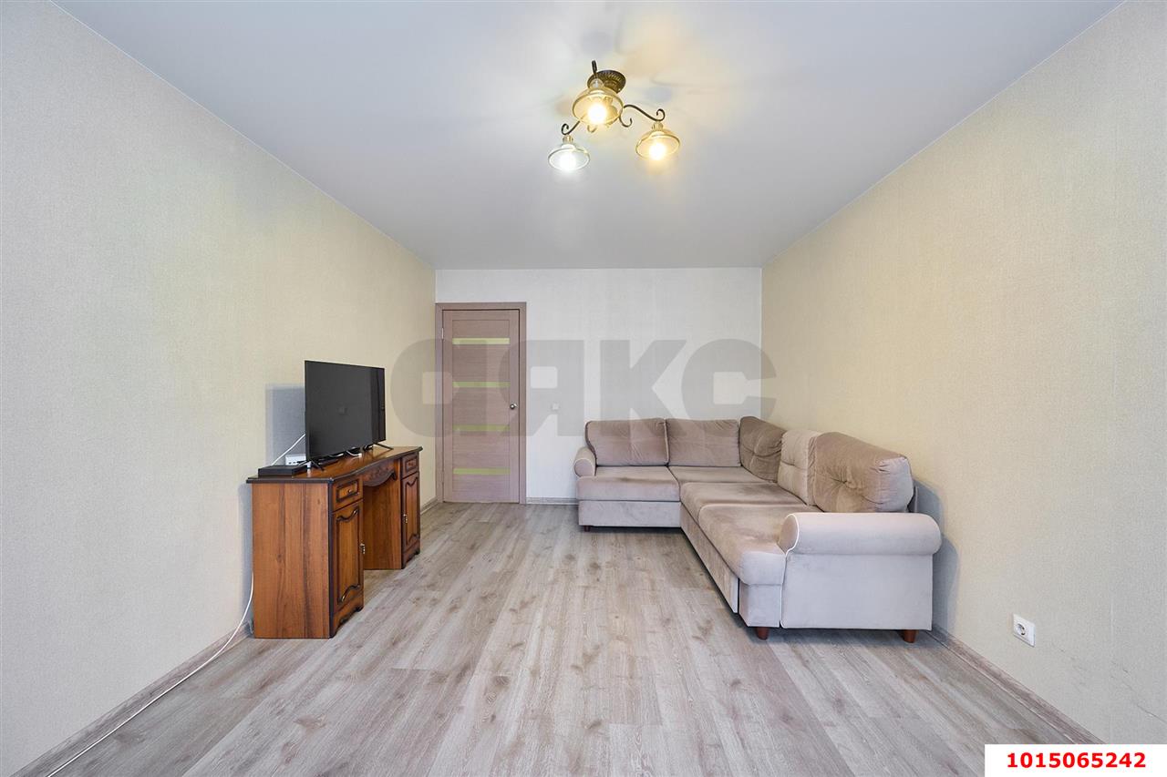 Фото №5: 3-комнатная квартира 90&nbsp;м², 1/16&nbsp;эт. - Краснодар, Прикубанский внутригородской округ, мкр. Репино, пр-д Репина, 20