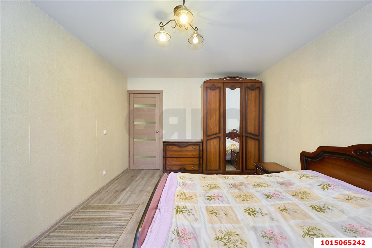 Фото №8: 3-комнатная квартира 90&nbsp;м², 1/16&nbsp;эт. - Краснодар, Прикубанский внутригородской округ, мкр. Репино, пр-д Репина, 20