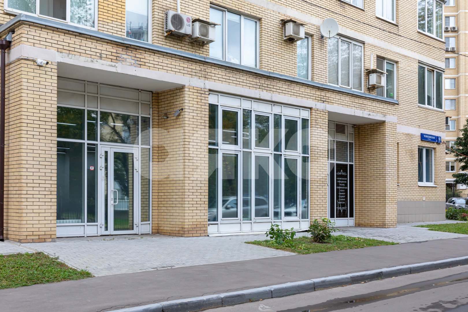 Фото №1: Коммерция 907&nbsp;м², 1/14&nbsp;эт. - Москва, р. Лосиноостровский, ул. Челюскинская, 9