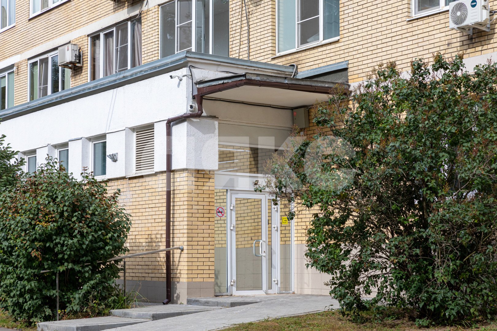 Фото №3: Коммерция 907&nbsp;м², 1/14&nbsp;эт. - Москва, р. Лосиноостровский, ул. Челюскинская, 9
