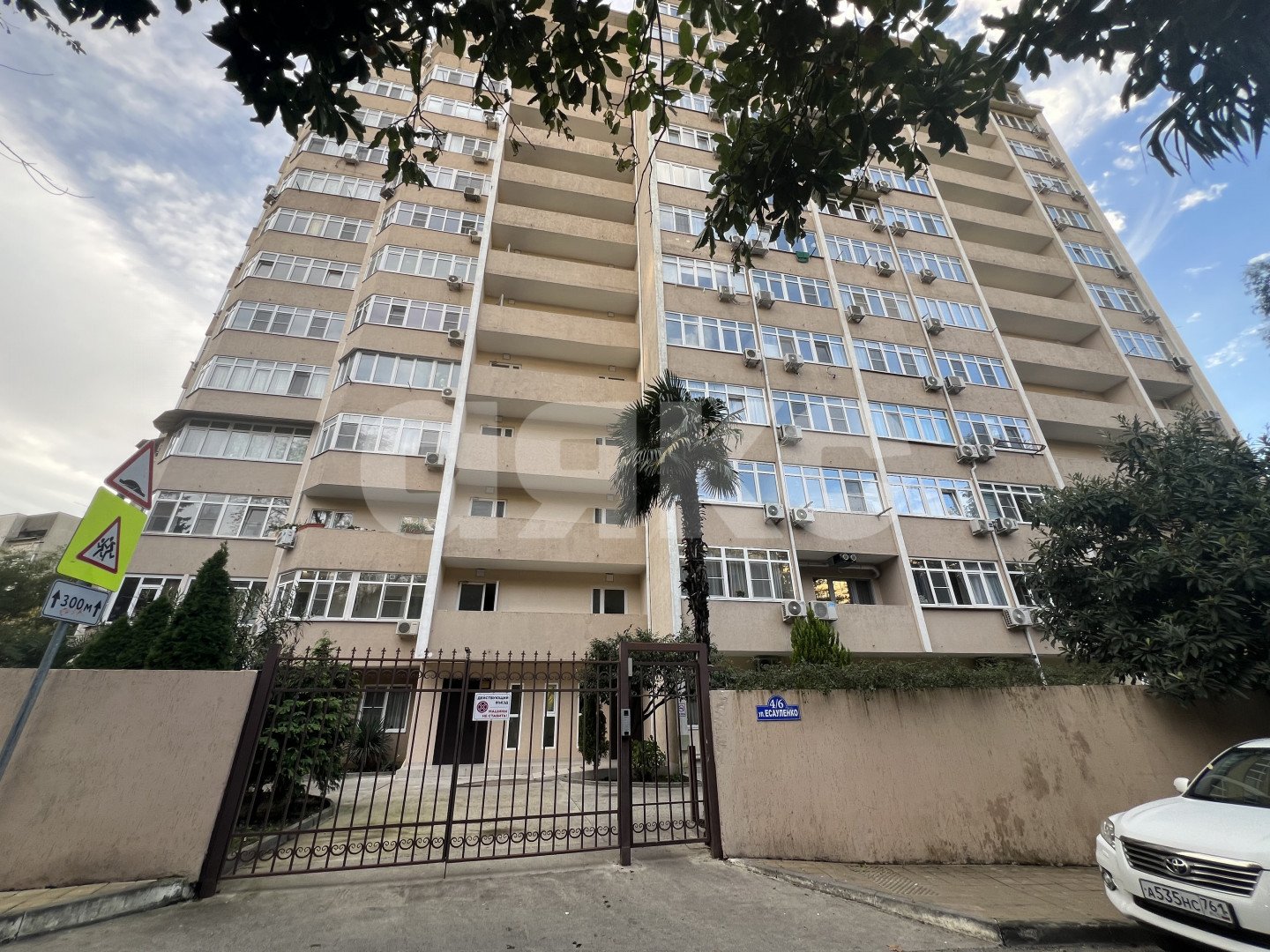 Фото №22: 1-комнатная квартира 52&nbsp;м², 7/14&nbsp;эт. - Сочи, Хостинский, мкр. Приморье, ул. Есауленко, 4/6