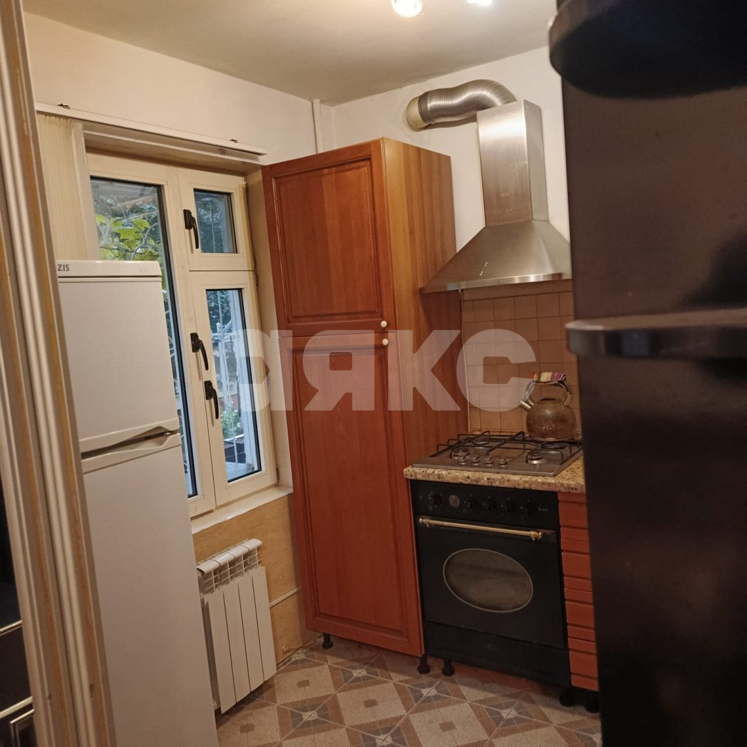 Фото №4: 2-комнатная квартира 45&nbsp;м², 2/5&nbsp;эт. - Сочи, Центральный, мкр. Гагарина, ул. Красноармейская, 15