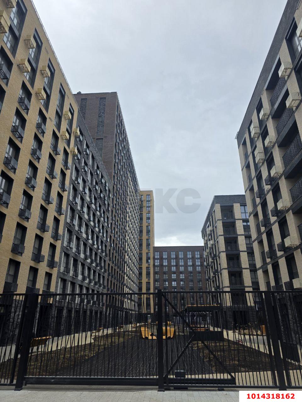 Фото №3: 1-комнатная квартира 37&nbsp;м², 3/9&nbsp;эт. - Краснодар, Карасунский внутригородской округ, Хлопчато-бумажный Комбинат, мкр. жилой квартал Патрики, ул. Сормовская, лит1/3
