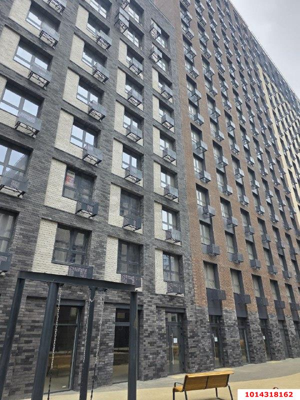 Фото №1: 1-комнатная квартира 37&nbsp;м², 3/9&nbsp;эт. - Краснодар, Карасунский внутригородской округ, Хлопчато-бумажный Комбинат, мкр. жилой квартал Патрики, ул. Сормовская, лит1/3
