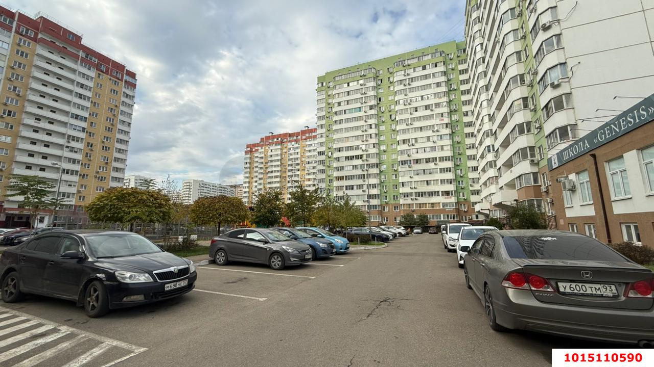 Фото №2: Торговое помещение 111&nbsp;м², 2&nbsp;эт. - Краснодар, Прикубанский внутригородской округ, мкр. Восточно-Кругликовский, ул. Героев-Разведчиков, 23/1