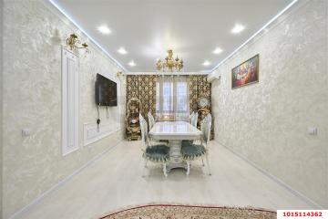 Фото №1: 2-комнатная квартира 70 м², 3/24 эт. - Краснодар, мкр. Любимово, 2/1