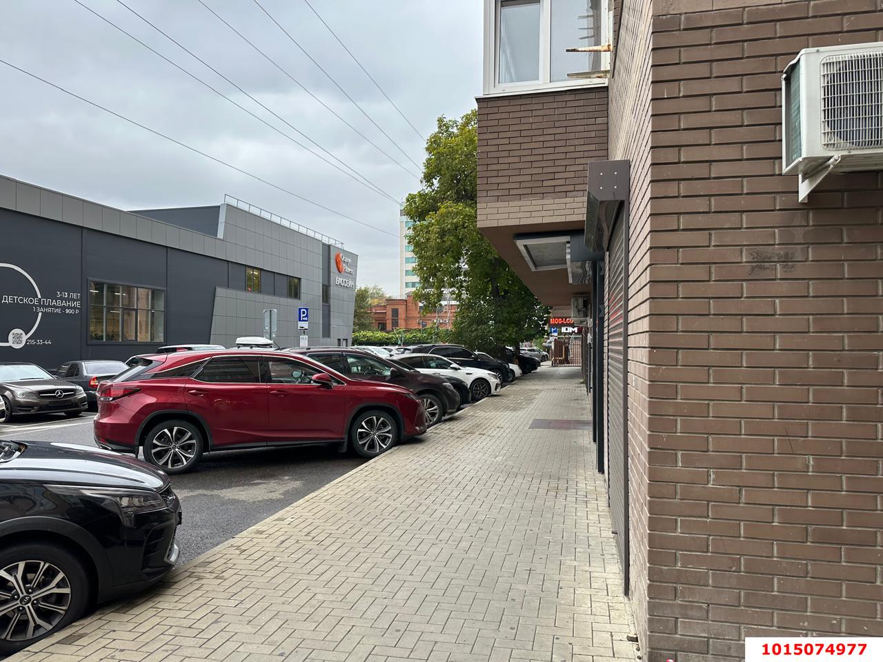 Фото №4: Торговое помещение 34&nbsp;м², 23&nbsp;эт. - Краснодар, Центральный внутригородской округ, мкр. Центральный, ул. Главная городская площадь