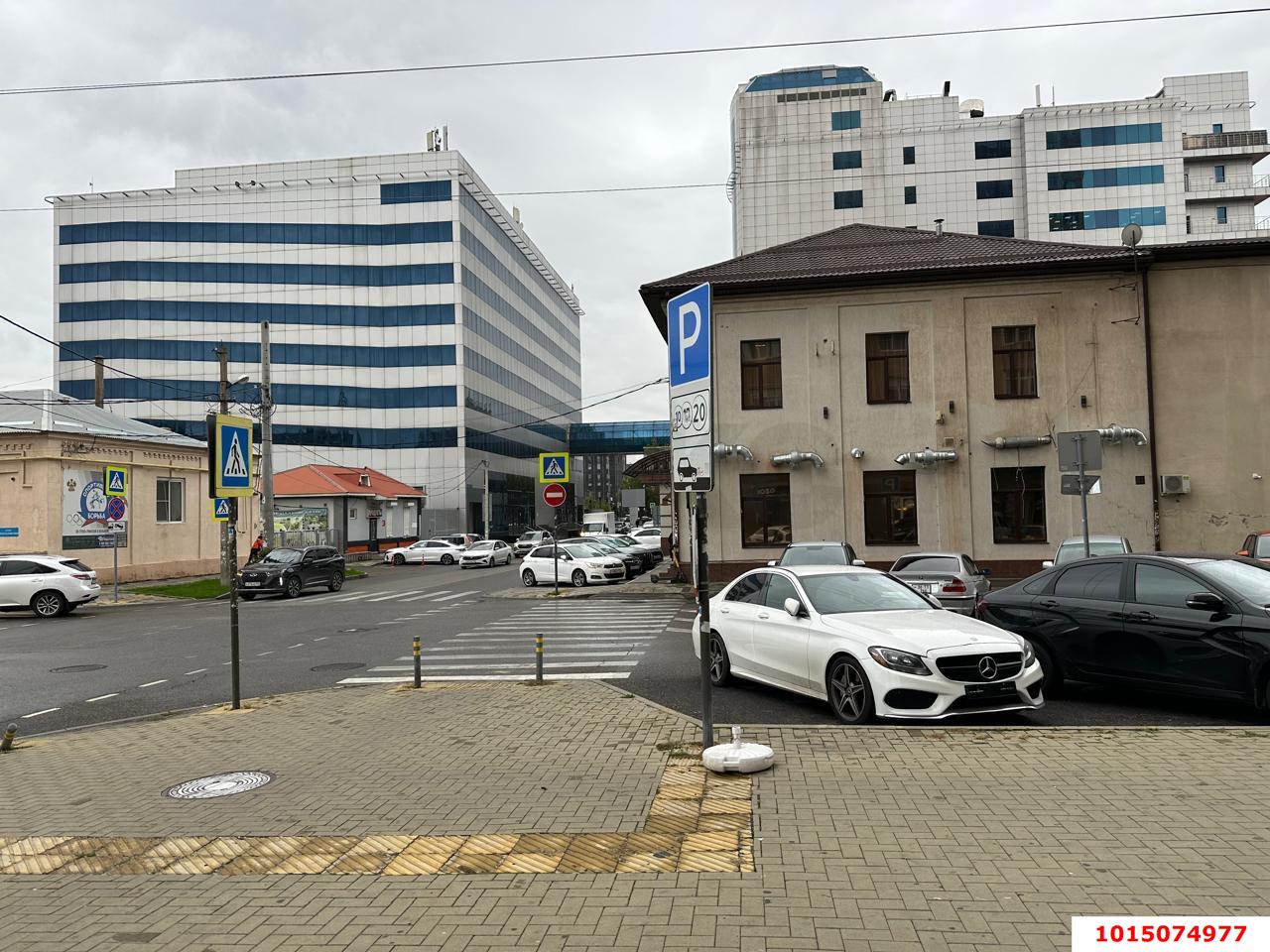 Фото №20: Торговое помещение 34&nbsp;м², 23&nbsp;эт. - Краснодар, Центральный внутригородской округ, мкр. Центральный, ул. Главная городская площадь