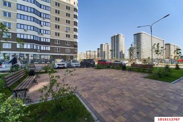 Фото №1: 1-комнатная квартира 44&nbsp;м², 13/24&nbsp;эт. - Краснодар, мкр. жилой комплекс Титаны, б-р Адмирала Пустошкина, 11/1