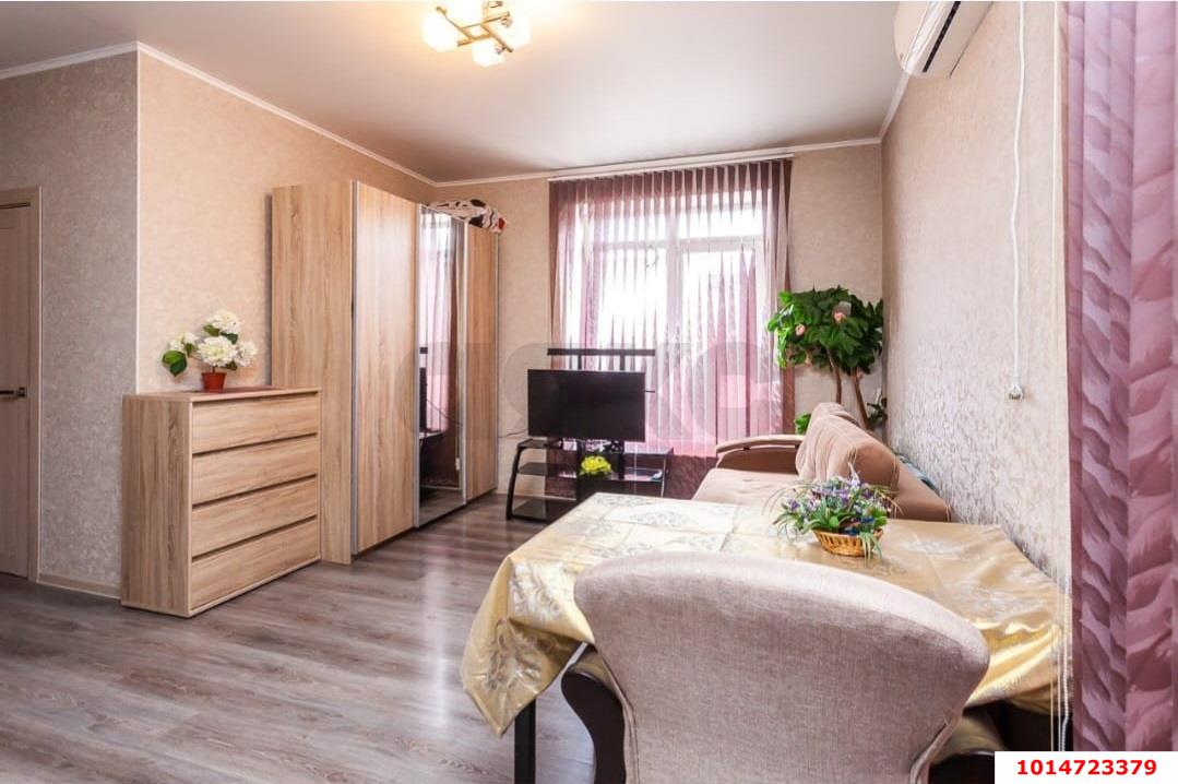 Фото №3: 1-комнатная квартира 43&nbsp;м², 1/3&nbsp;эт. - Краснодар, Прикубанский внутригородской округ, Калинино, мкр. Завод Радиоизмерительных Приборов, пер. Гаражный, 12/3к1
