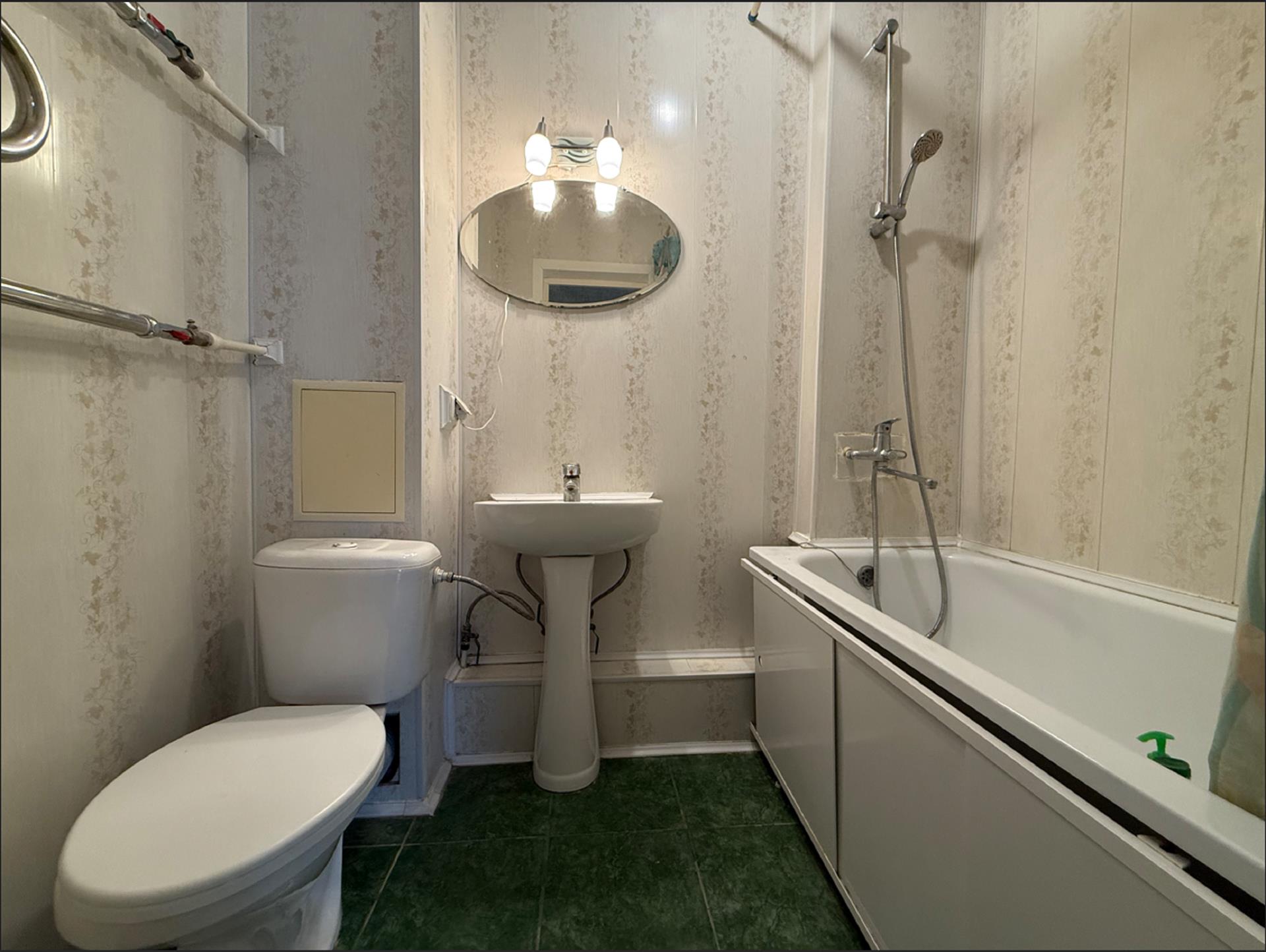 Фото №10: 2-комнатная квартира 51&nbsp;м², 3/3&nbsp;эт. - Краснодар, Прикубанский внутригородской округ, мкр. Северный, ул. Академика Губкина, 26