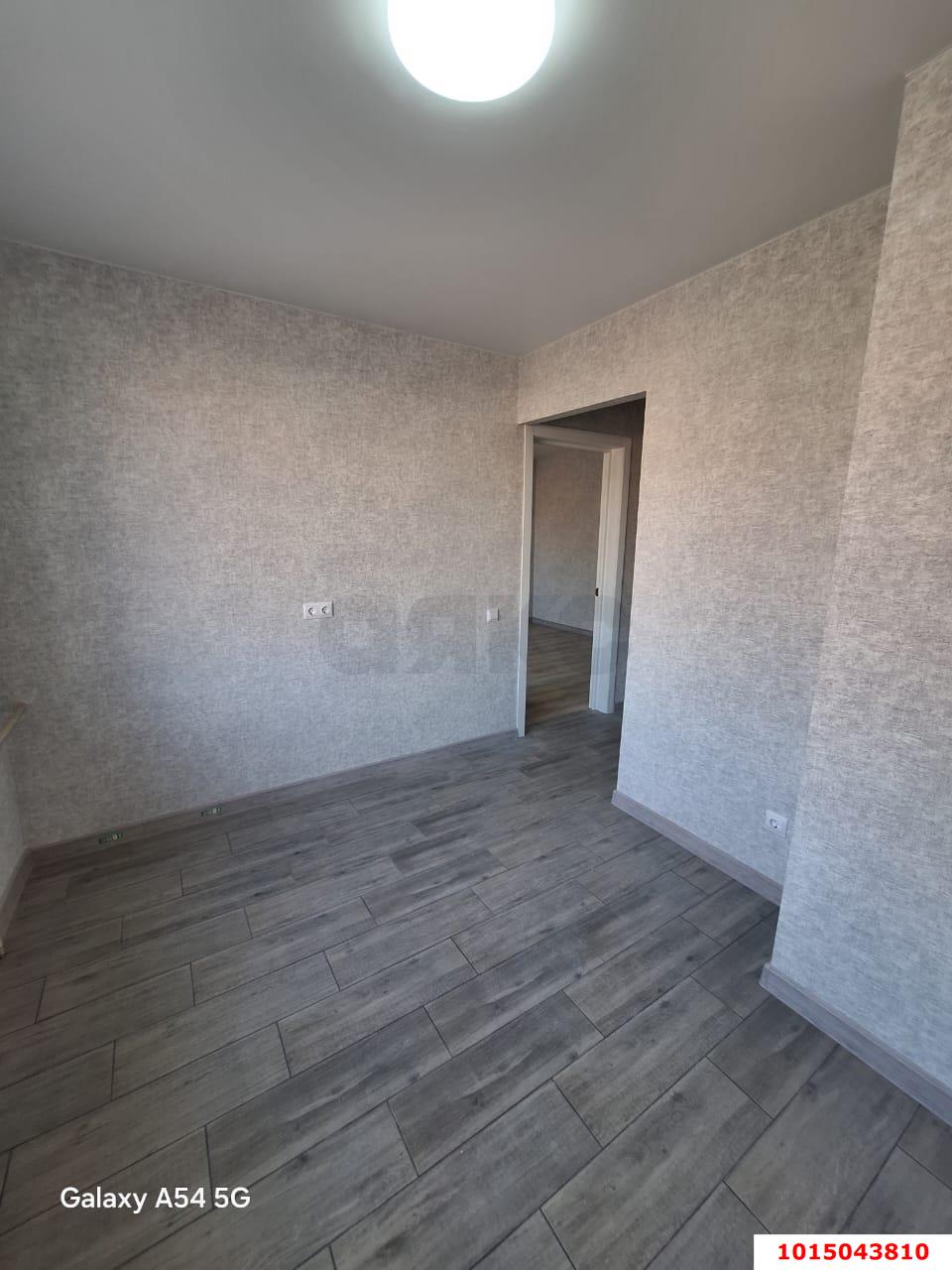Фото №4: 1-комнатная квартира 31&nbsp;м², 5/5&nbsp;эт. - Краснодар, Прикубанский внутригородской округ, мкр. Краевая Клиническая Больница, ул. Восточно-Кругликовская, 63