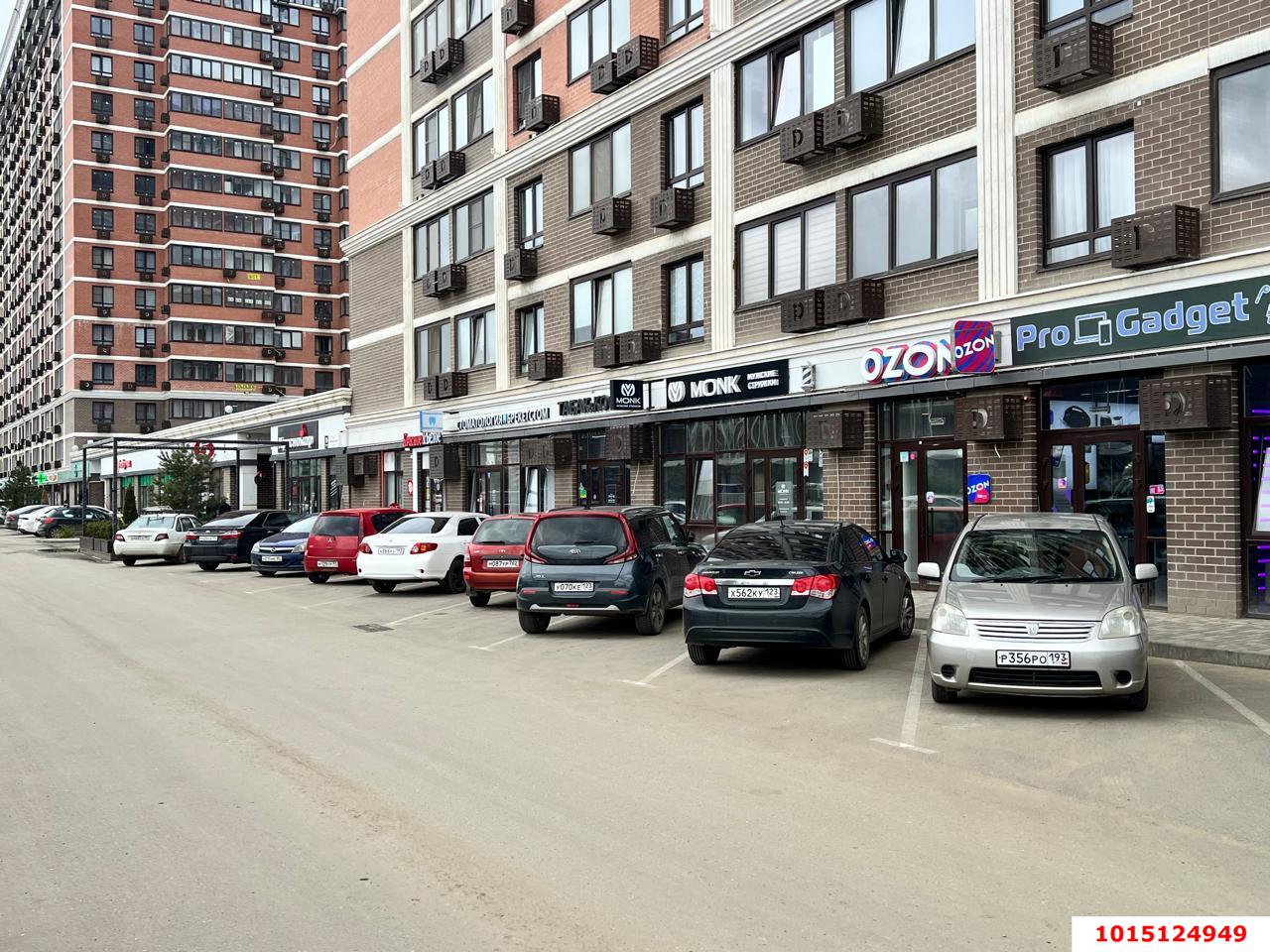 Фото №10: Торговое помещение 43&nbsp;м², 1/16&nbsp;эт. - Краснодар, Прикубанский внутригородской округ, мкр. жилой комплекс Самолёт-2, ул. Западный Обход, 57к3