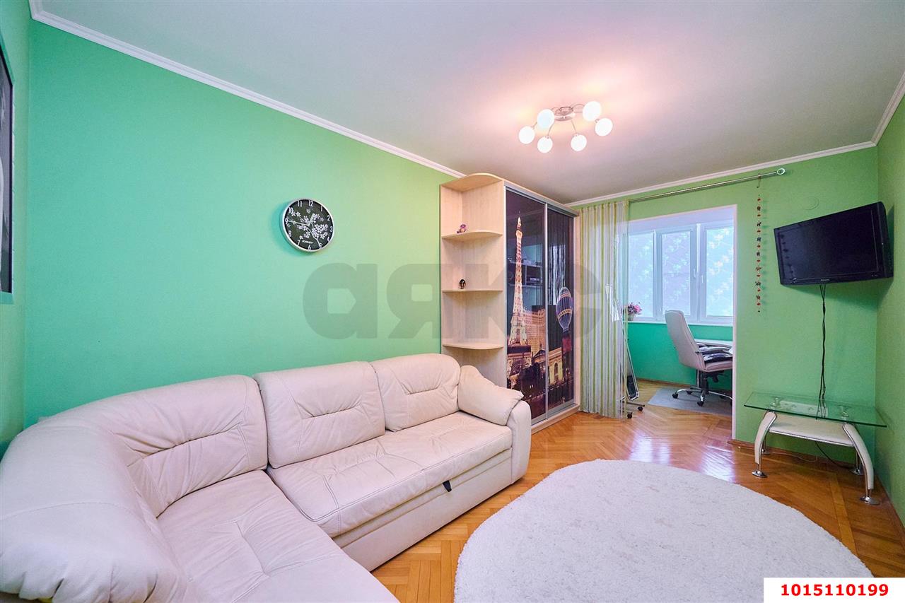 Фото №12: 4-комнатная квартира 130&nbsp;м², 3/11&nbsp;эт. - Краснодар, Прикубанский внутригородской округ, Отделение № 1 совхоза Солнечный, мкр. Фестивальный, ул. Яна Полуяна, 2