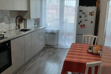 Фото №1: 2-комнатная квартира 62&nbsp;м², 3/4&nbsp;эт. - Яблоновский, ул. Шовгенова, 62/3
