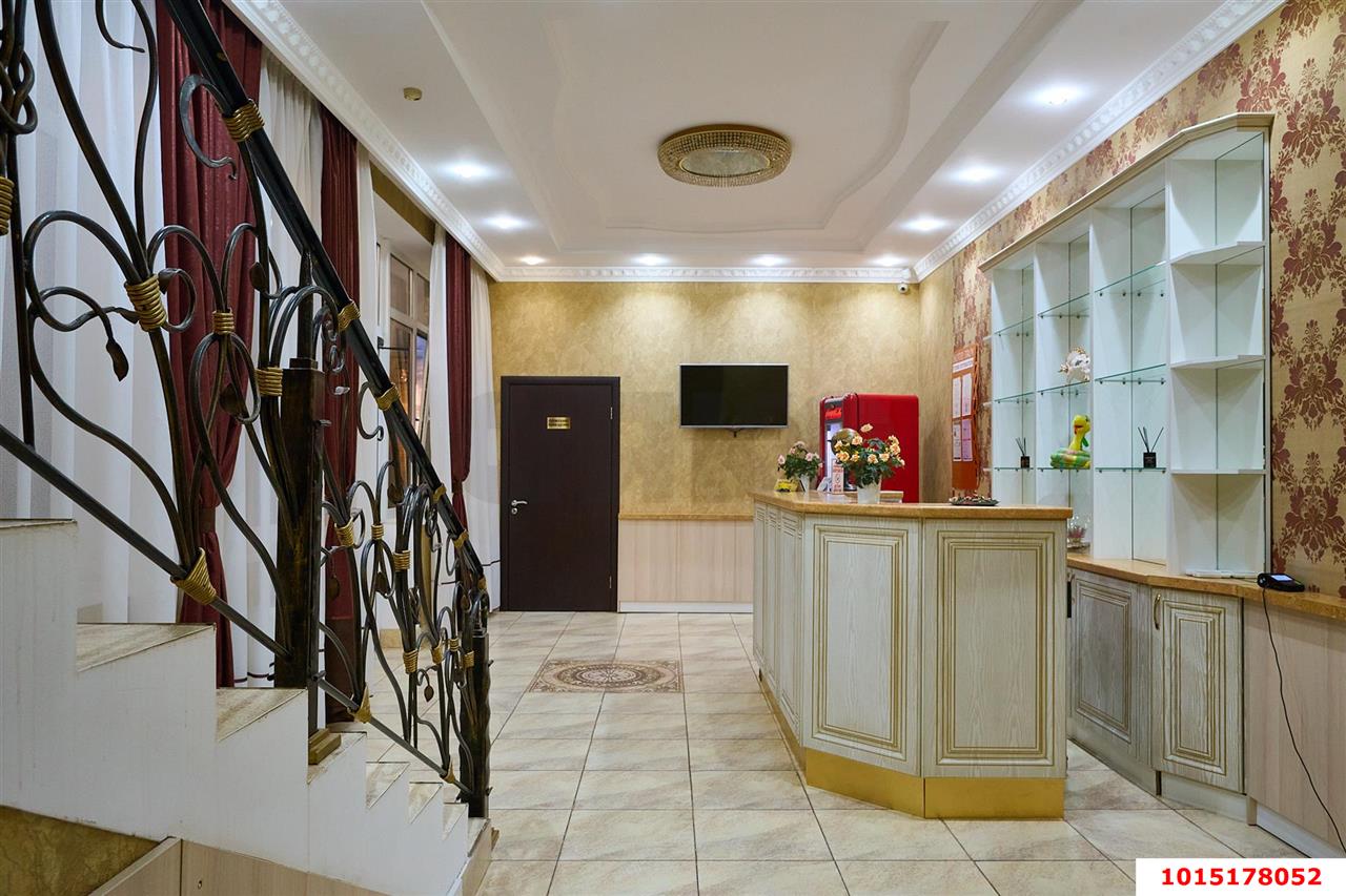 Фото №52: Готовый бизнес 830&nbsp;м², 1/2&nbsp;эт. - Новотитаровская, ул. Королёва, 42