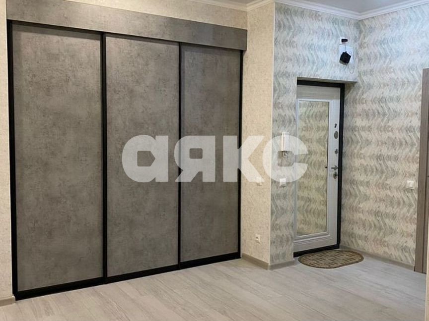 Фото №2: 3-комнатная квартира 75&nbsp;м², 8/8&nbsp;эт. - Геленджик, Южный, квартал Южный, жилой комплекс Столичный квартал, мкр. жилой комлпекс Жуковский, ул. Витебская, 12к6/1