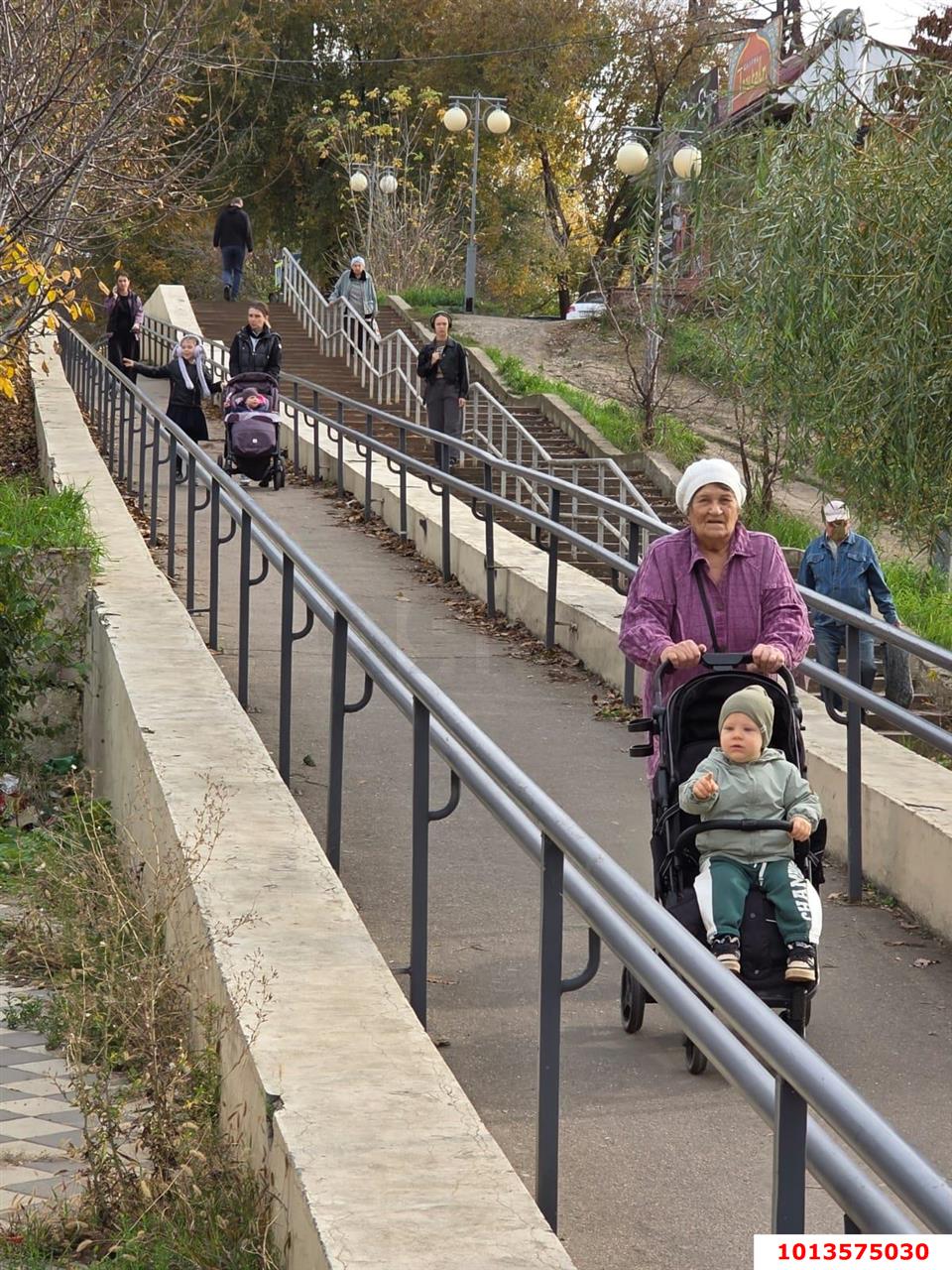 Фото №4: Отдельное здание 874&nbsp;м², 1/2&nbsp;эт. - Краснодар, Карасунский внутригородской округ, мкр. Гидростроителей, ул. Курортный Посёлок, 53/1