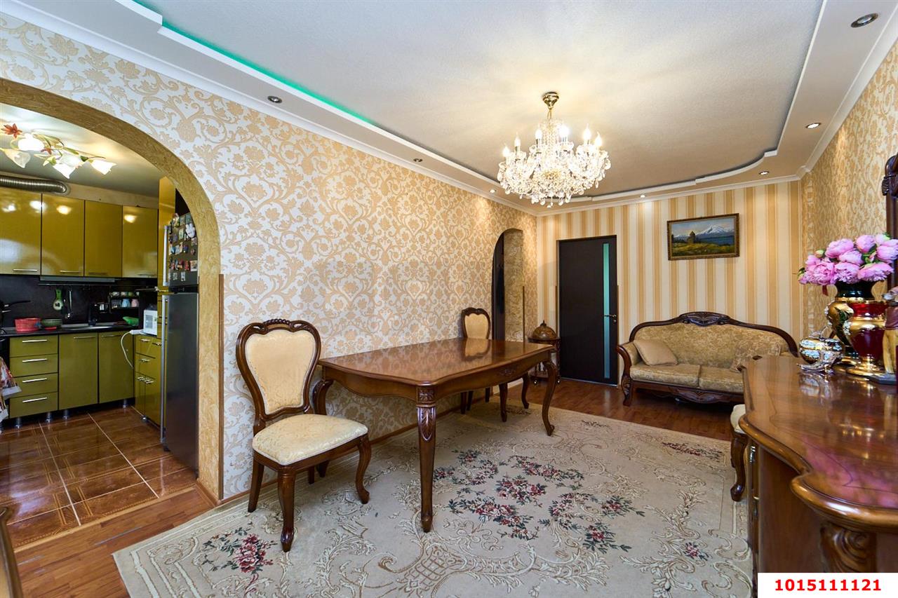 Фото №2: 3-комнатная квартира 70&nbsp;м², 5/5&nbsp;эт. - Краснодар, мкр. Западный внутригородской округ, ул. Красная, 155