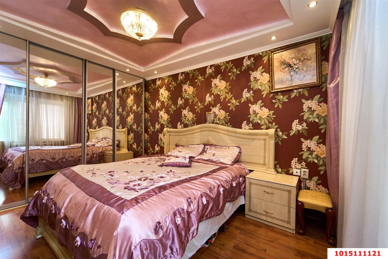 Фото №5: 3-комнатная квартира 70&nbsp;м², 5/5&nbsp;эт. - Краснодар, мкр. Западный внутригородской округ, ул. Красная, 155