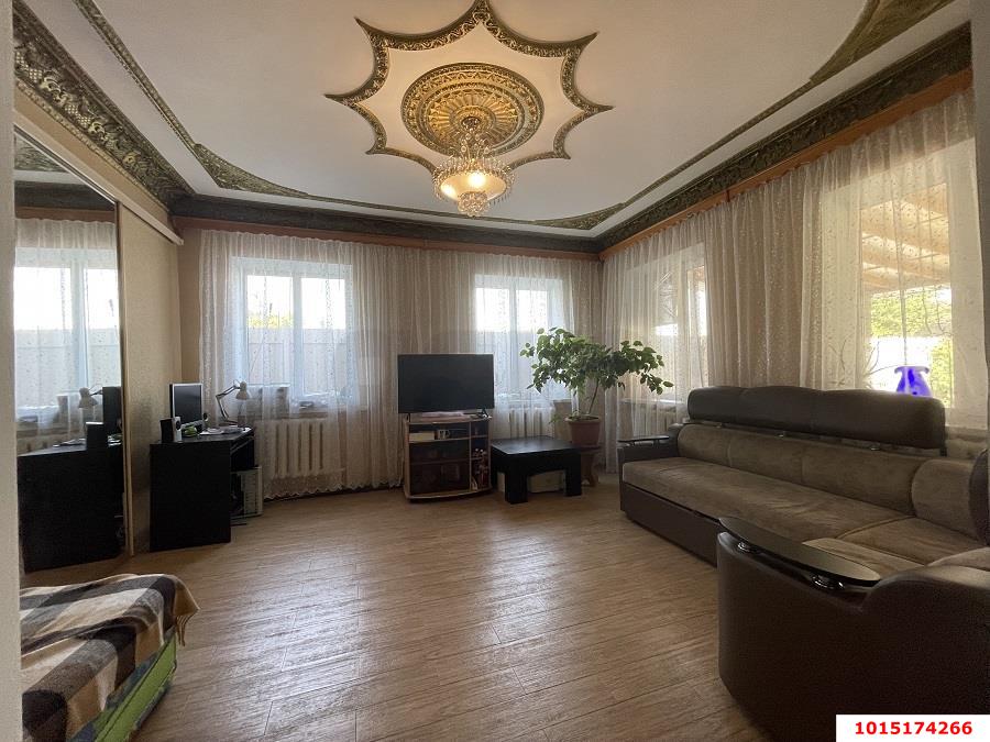 Фото №4: Дом 120&nbsp;м² + 5.12&nbsp;сот., 2&nbsp;эт. - Краснодар, Прикубанский внутригородской округ, мкр. 2-я Площадка, ул. им. Ушакова, 48