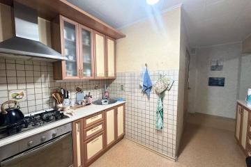 Фото №1: 2-комнатная квартира 46 м², 2/9 эт. - Краснодар, мкр. Комсомольский, ул. Уральская, 180