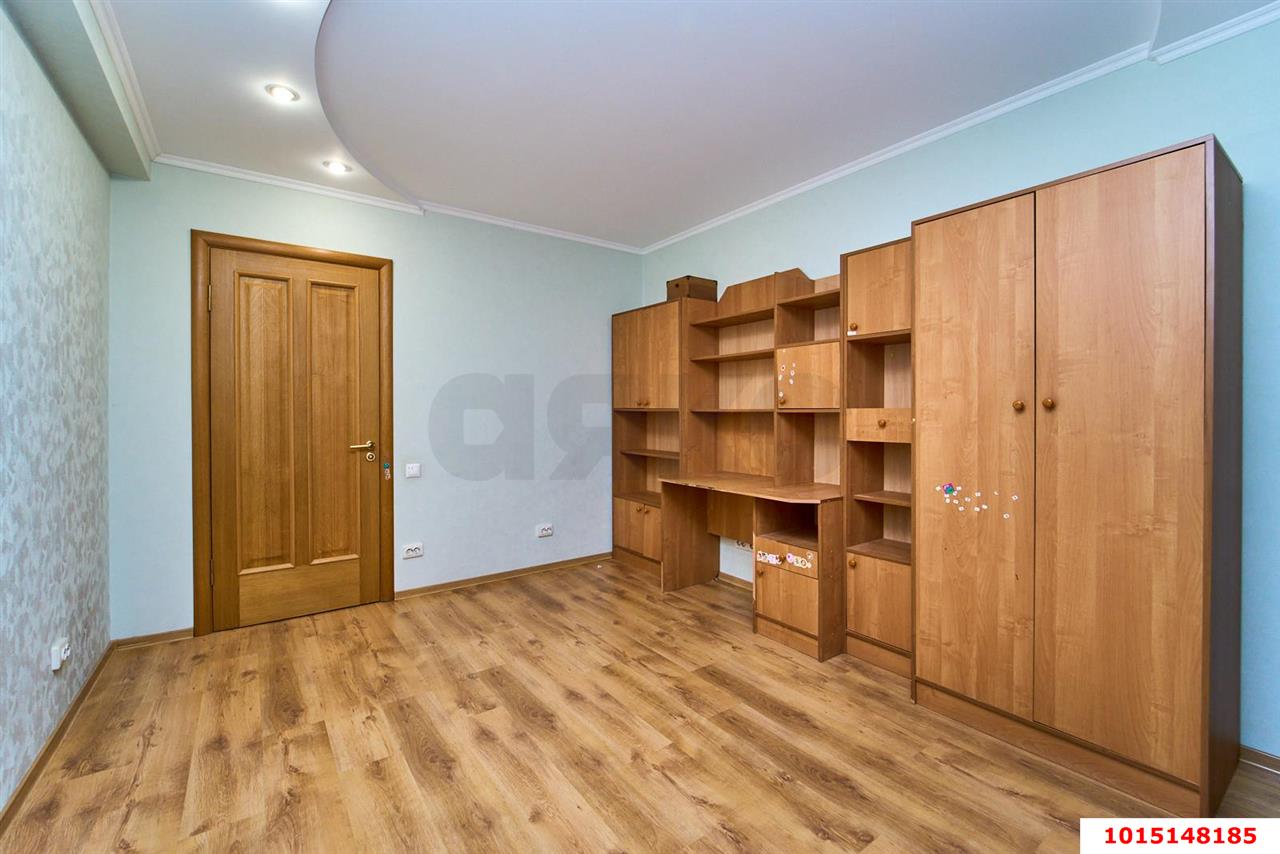Фото №5: 3-комнатная квартира 78&nbsp;м², 1/10&nbsp;эт. - Краснодар, Прикубанский внутригородской округ, мкр. Славянский, ул. Красных Партизан, 79