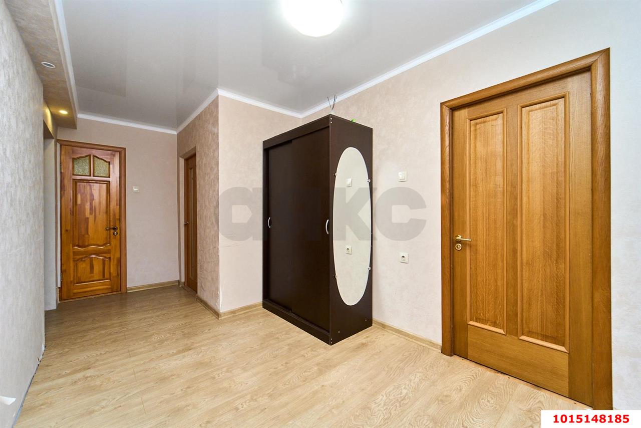Фото №14: 3-комнатная квартира 78&nbsp;м², 1/10&nbsp;эт. - Краснодар, Прикубанский внутригородской округ, мкр. Славянский, ул. Красных Партизан, 79