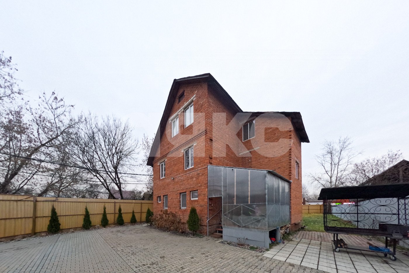 Фото №4: Дом 243&nbsp;м² + 13.5&nbsp;сот., 3&nbsp;эт. - Пирогово, ул. Центральная, 43