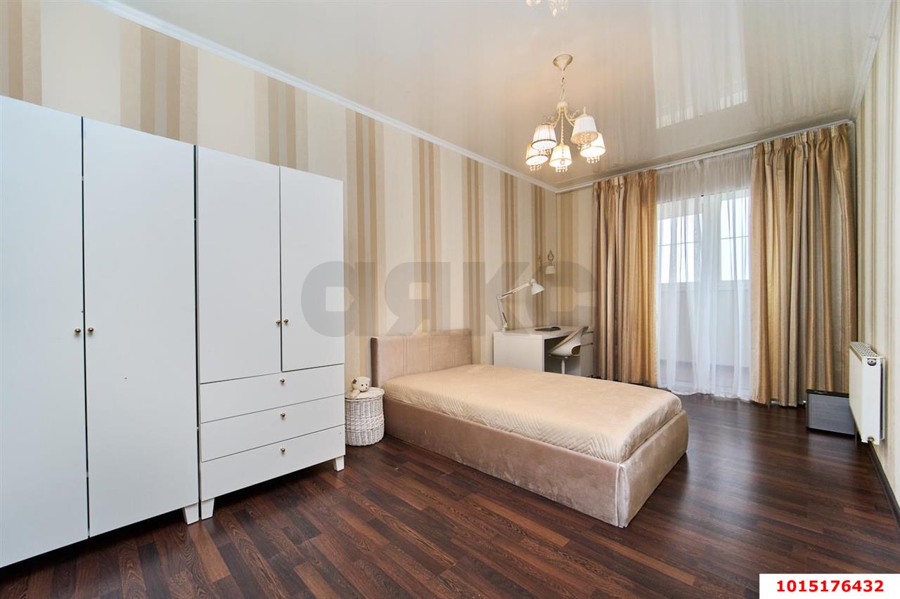 Фото №8: 3-комнатная квартира 125&nbsp;м², 15/26&nbsp;эт. - Краснодар, Западный внутригородской округ, ЖК Новый Город, мкр. Юбилейный, ул. Генерала Шифрина, 7