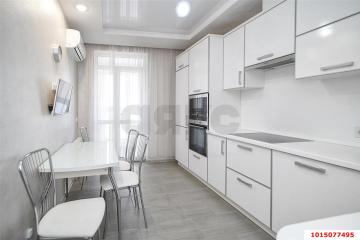 Фото №1: 2-комнатная квартира 60&nbsp;м², 8/24&nbsp;эт. - Краснодар, мкр. ЖК Большой, ул. Красная, 176лит1/2