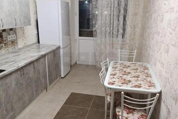 Фото №1: 2-комнатная квартира 52 м², 1/6 эт. - Краснодар, мкр. жилой комплекс Мирный, ул. им. Сорока А.М., 2