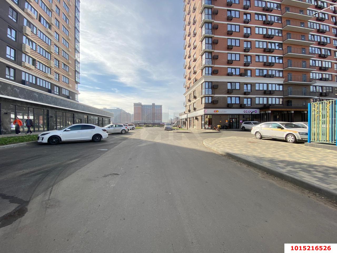Фото №6: Торговое помещение 100&nbsp;м², 1/16&nbsp;эт. - Краснодар, Прикубанский внутригородской округ, мкр. жилой комплекс Сармат, ул. Западный Обход, 65/2