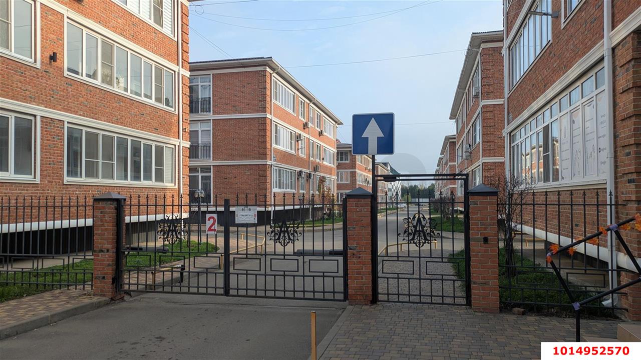Фото №8: 2-комнатная квартира 52&nbsp;м², 3/3&nbsp;эт. - Краснодар, Прикубанский внутригородской округ, Калинино, имени Петра Метальникова, мкр. ЖК Арбатский, ул. Цезаря Куникова, 18лит4