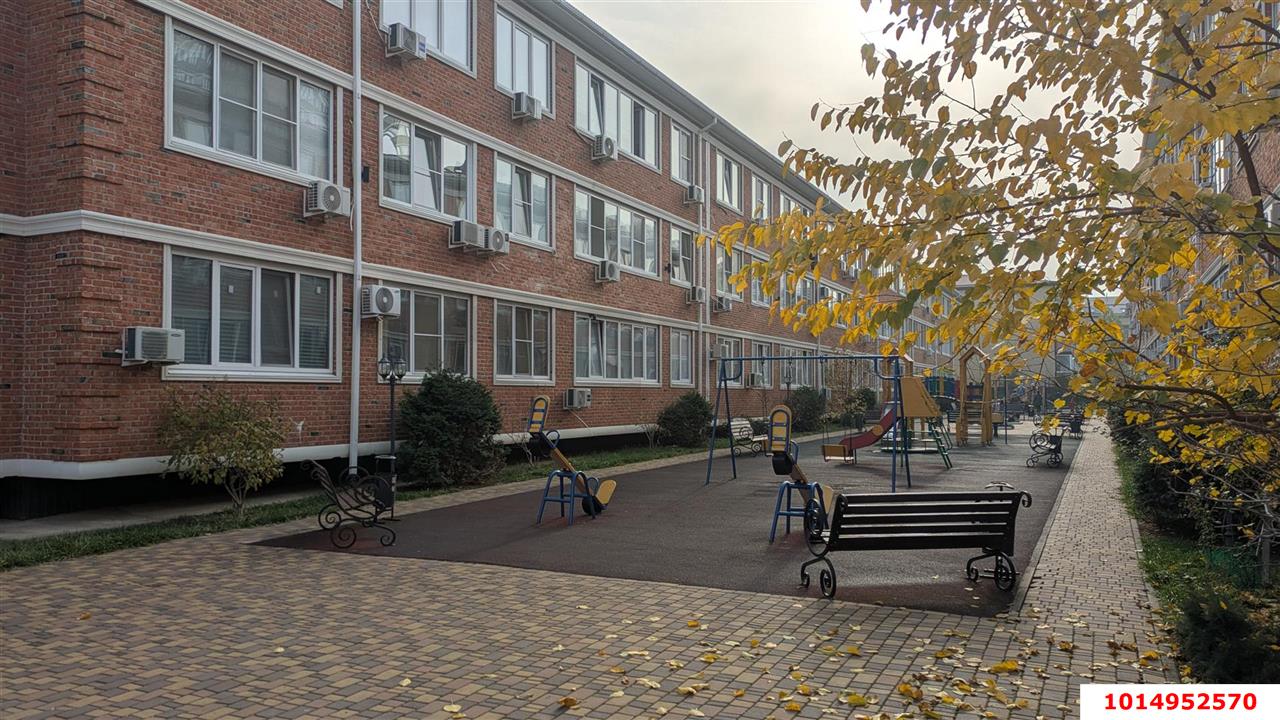 Фото №7: 2-комнатная квартира 52&nbsp;м², 3/3&nbsp;эт. - Краснодар, Прикубанский внутригородской округ, Калинино, имени Петра Метальникова, мкр. ЖК Арбатский, ул. Цезаря Куникова, 18лит4