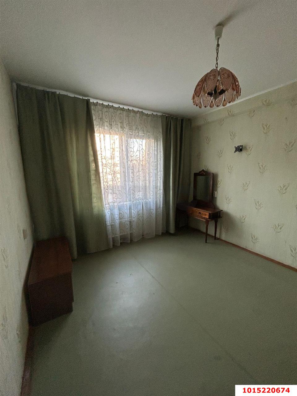 Фото №7: 4-комнатная квартира 95&nbsp;м², 5/9&nbsp;эт. - Краснодар, Прикубанский внутригородской округ, мкр. Завод Измерительных Приборов, ул. имени 40-летия Победы, 43