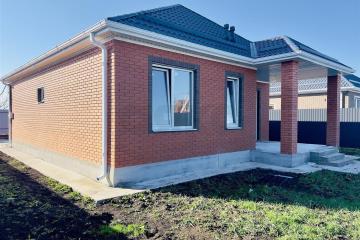 Фото №1: Дом 94 м² + 4 сот., 1 эт. - Новотитаровская, ул. Луначарского, 20