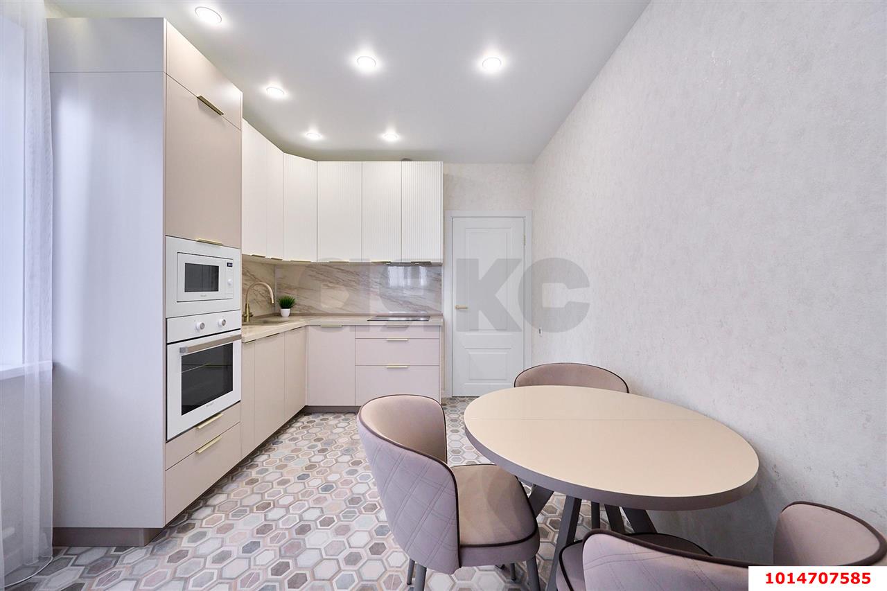 Фото №2: 2-комнатная квартира 63&nbsp;м², 7/13&nbsp;эт. - Краснодар, Прикубанский внутригородской округ, Славянский, мкр. Светлоград, ул. Красных Партизан, 1/4к7
