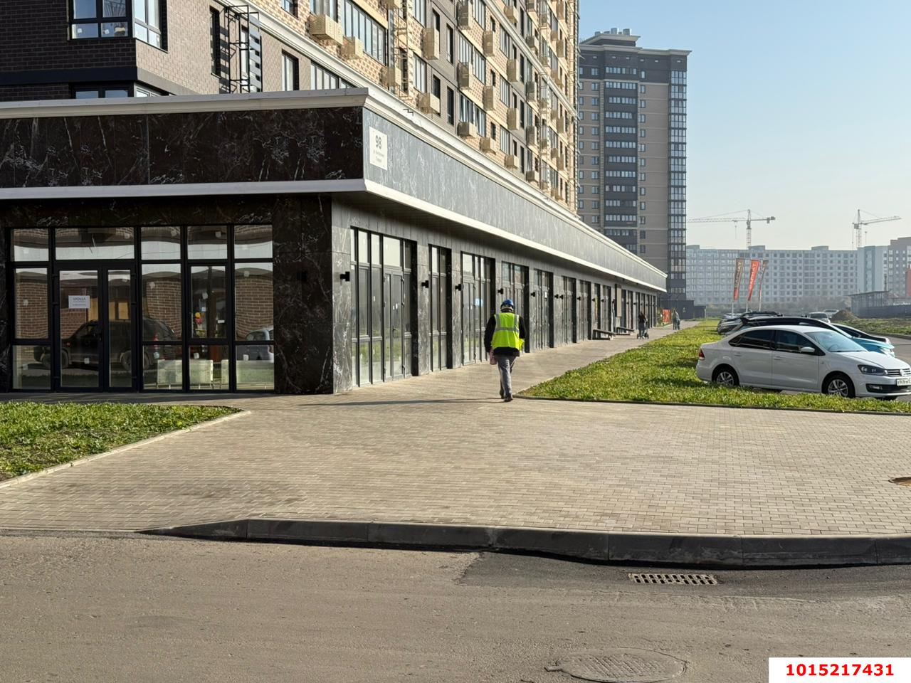 Фото №5: Торговое помещение 94&nbsp;м², 1/16&nbsp;эт. - Краснодар, Прикубанский внутригородской округ, мкр. жилой комплекс Сармат, ул. Константина Гондаря, 98