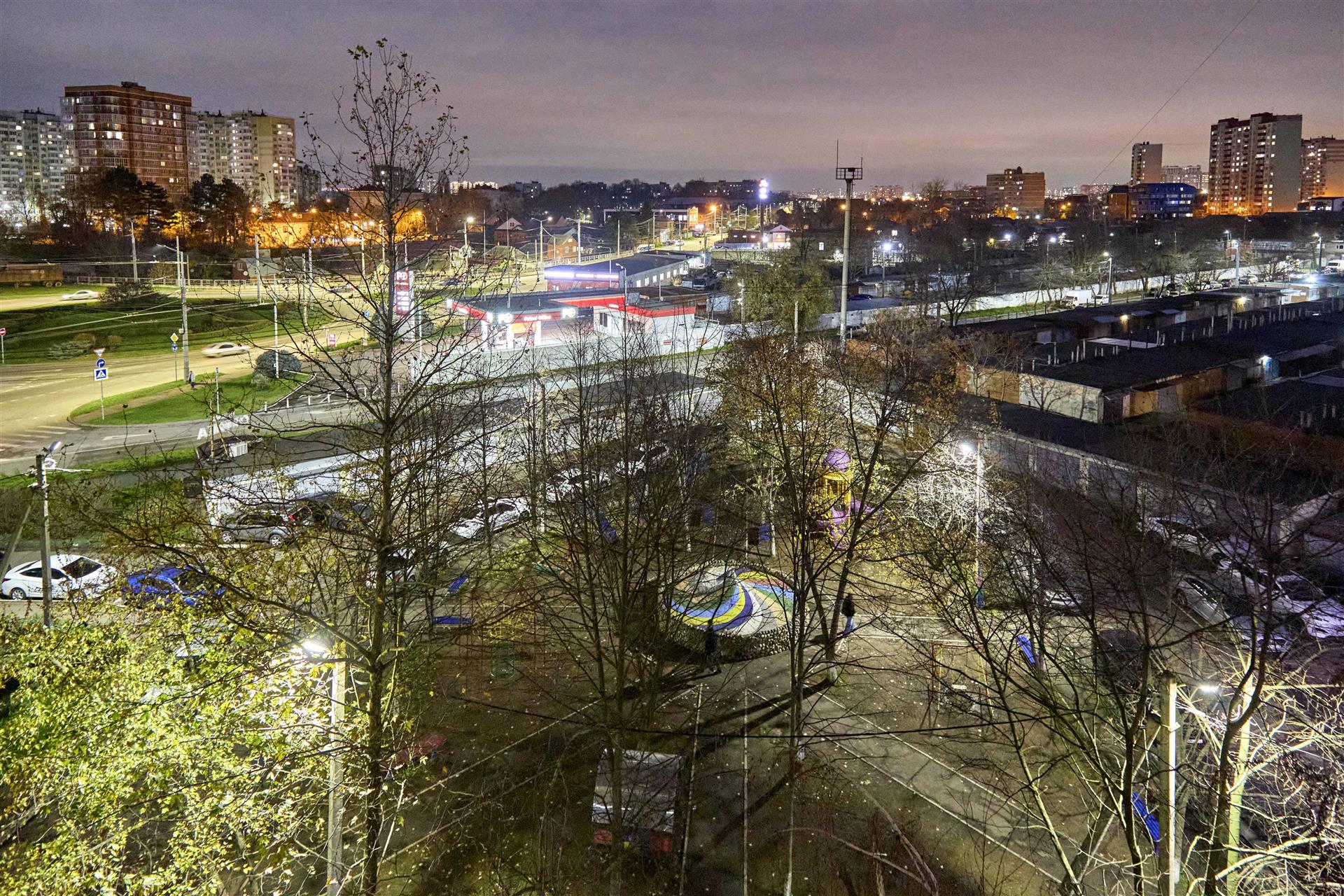 Фото №18: 3-комнатная квартира 92&nbsp;м², 6/12&nbsp;эт. - Краснодар, Западный внутригородской округ, мкр. Юбилейный, ул. Думенко, 33