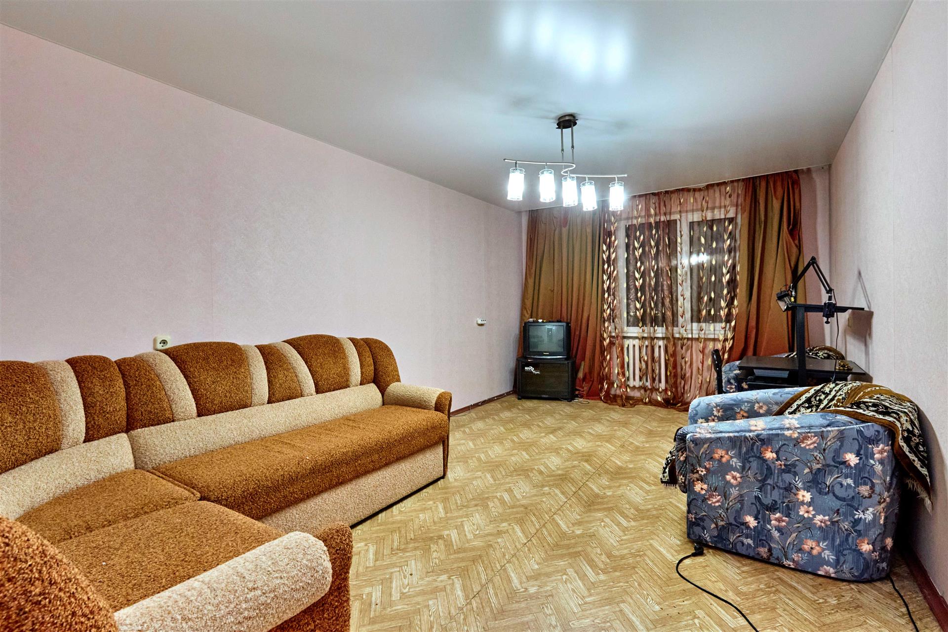 Фото №7: 3-комнатная квартира 92&nbsp;м², 6/12&nbsp;эт. - Краснодар, Западный внутригородской округ, мкр. Юбилейный, ул. Думенко, 33