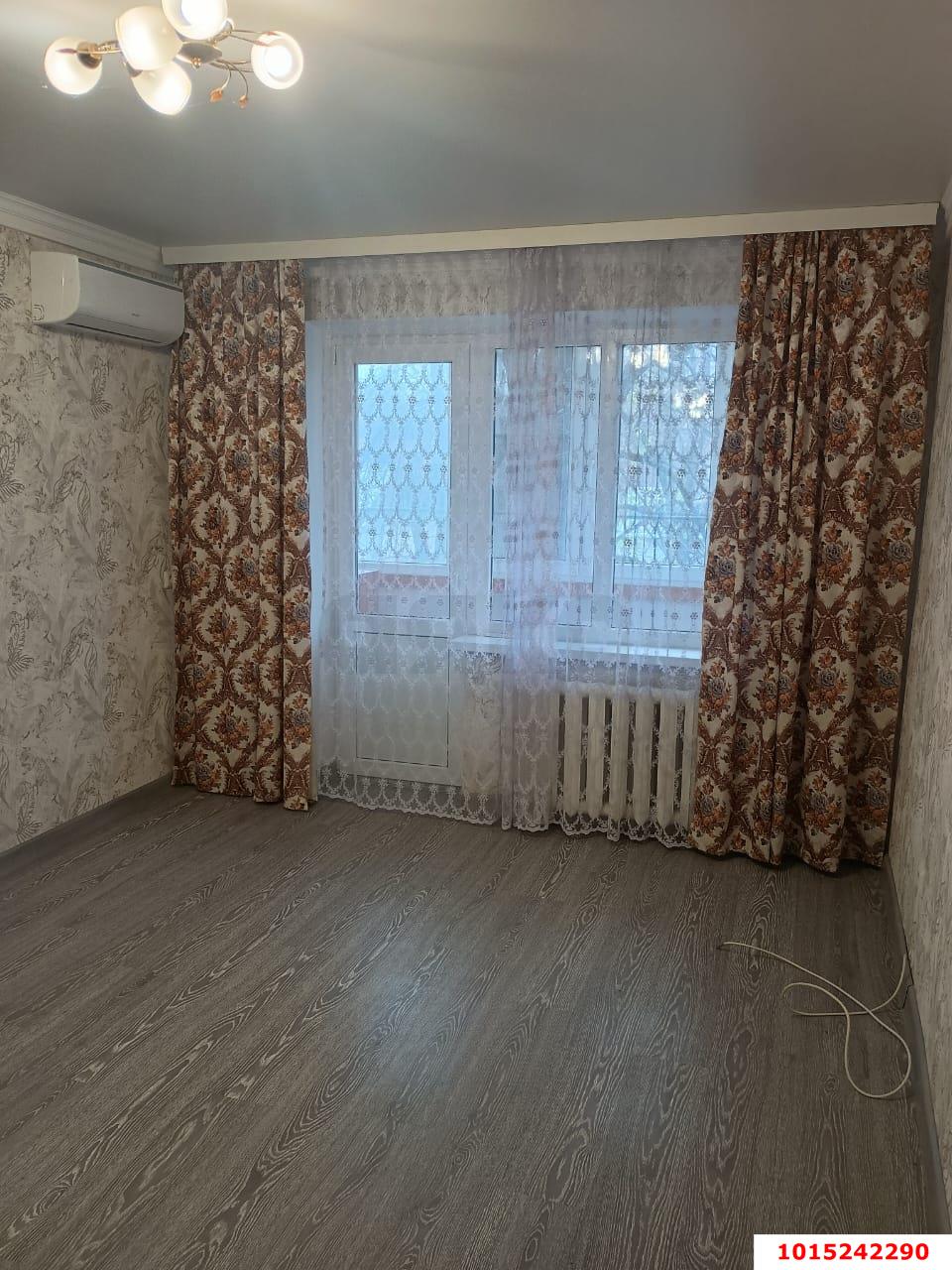 Фото №1: 2-комнатная квартира 43&nbsp;м², 2/5&nbsp;эт. - Берёзовый, Прикубанский внутригородской округ, мкр. Витаминкомбинат, ул. Профессора Рудакова, 5