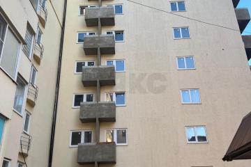 Фото №1: 1-комнатная квартира 35 м², 1/9 эт. - Краснодар, мкр. Прикубанский внутригородской округ, ул. Калужская, 20