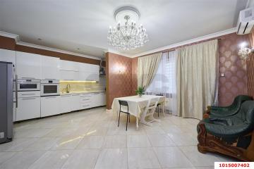 Фото №1: 3-комнатная квартира 115&nbsp;м², 1/16&nbsp;эт. - Краснодар, мкр. жилой комплекс Симфония, ул. Российская, 72/2
