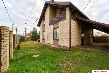 Фото №1: Дом 210&nbsp;м², 2&nbsp;эт. - Новая Адыгея, ул. Братьев Пченушай, 15
