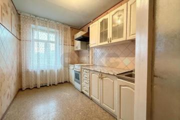 Фото №1: 3-комнатная квартира 61 м², 8/9 эт. - Краснодар, мкр. Гидростроителей, ул. имени Игнатова, 12