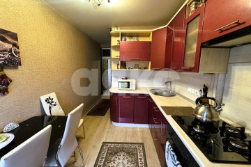 Фото №1: 2-комнатная квартира 51&nbsp;м², 9/9&nbsp;эт. - Волгоград, р. Краснооктябрьский, ул. Маршала Ерёменко, 60
