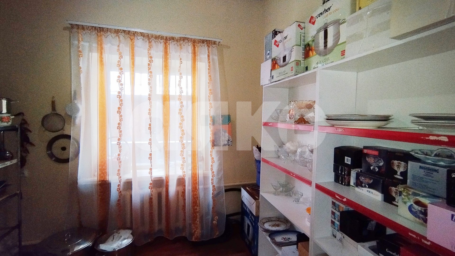 Фото №27: Дом 311&nbsp;м² + 2.7&nbsp;сот., 2&nbsp;эт. - Ростов-на-Дону, Первомайский, Орджоникидзе, мкр. 2-й квартал, ул. Днепропетровская, 37А