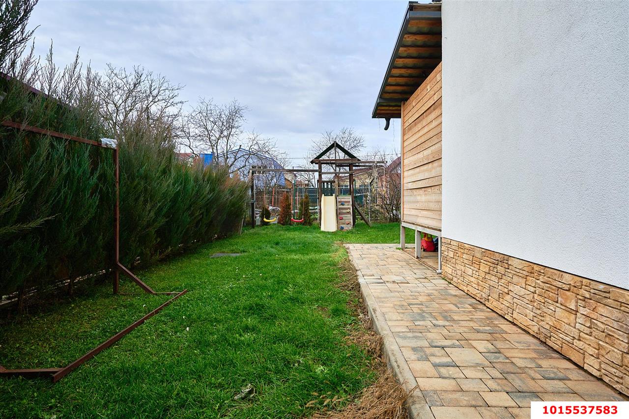 Фото №8: Дом 120&nbsp;м² + 4&nbsp;сот., 2&nbsp;эт. - Знаменский, Карасунский внутригородской округ, мкр. СНТ Автомобилист-2, ул. Клубничная, 99